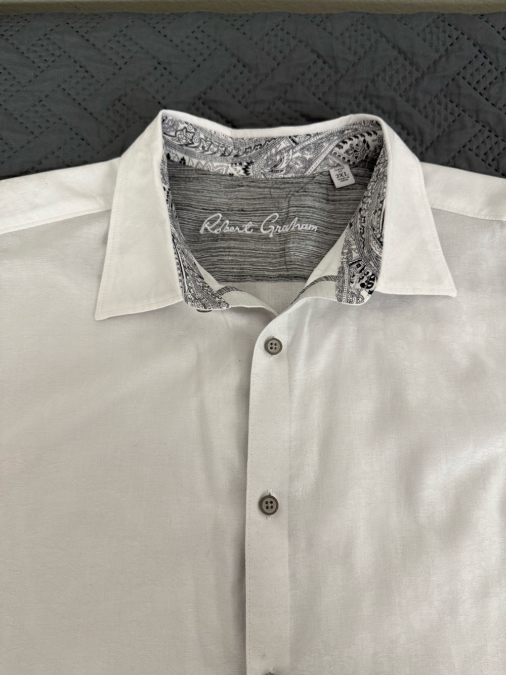 Robert Graham White Dress Shirt with Contrasting Patterned Cuffs